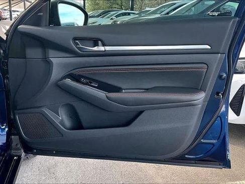 Certified 2023 Nissan Altima 2.5 SR image 22