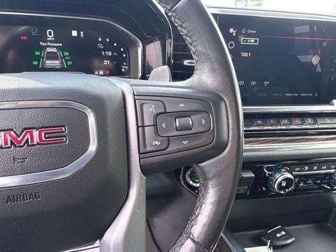 Used 2023 GMC Sierra 1500 Elevation w/ Preferred Package image 17