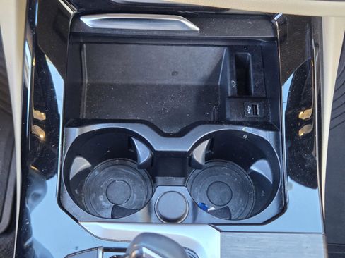 Used 2019 BMW X3 xDrive30i w/ Driving Assistance Package image 17