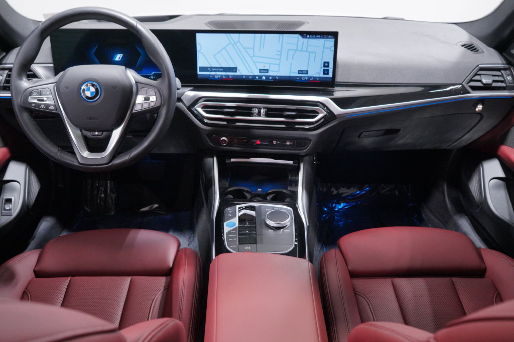 Used 2024 BMW i4 eDrive35 w/ Premium Package RWD image 16