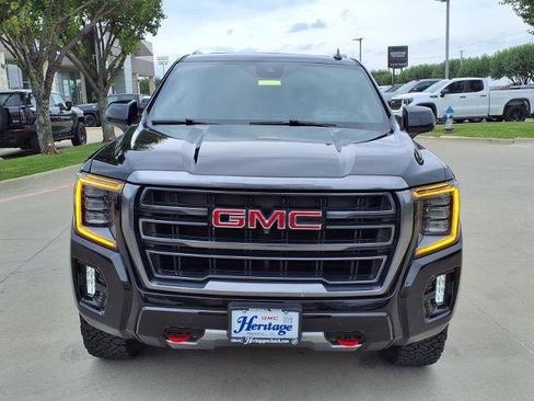 Used 2024 GMC Yukon AT4 w/ AT4 Premium Package AWD/4WD image 25