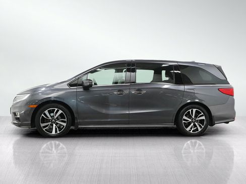 Used 2018 Honda Odyssey Elite image 2