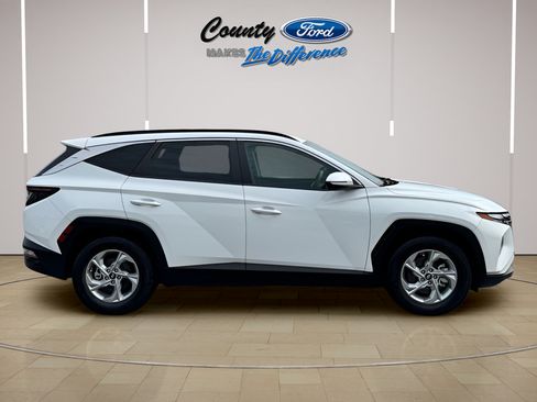 Used 2023 Hyundai Tucson SEL FWD image 8