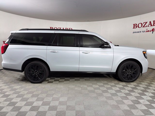 Used 2025 Ford Expedition Max Platinum w/ Stealth Appearance Package AWD/4WD image 13