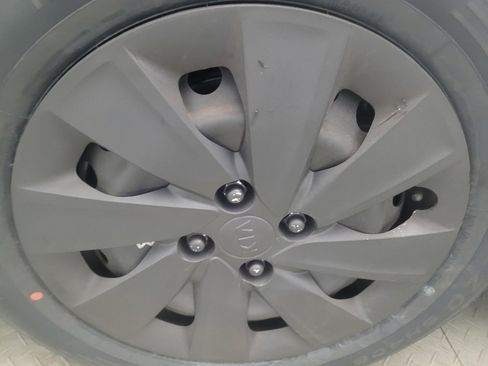 Used 2019 Kia Rio S FWD image 31