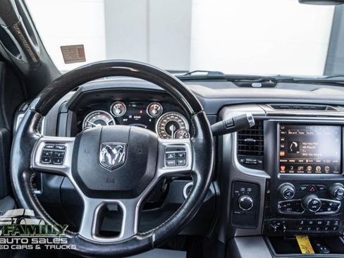 Used 2016 RAM 2500 Limited AWD/4WD image 18