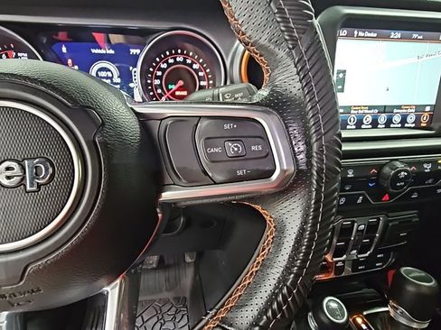 Used 2022 Jeep Gladiator Mojave w/ Trailer Tow Package image 26