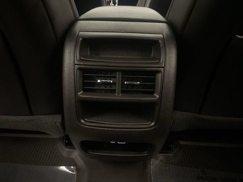 Used 2023 Cadillac XT5 Sportv AWD/4WD image 16