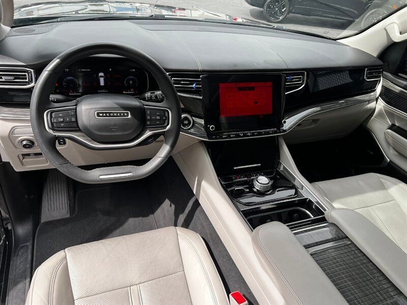 Used 2022 Jeep Wagoneer Series II w/ Premium Group I AWD/4WD image 24