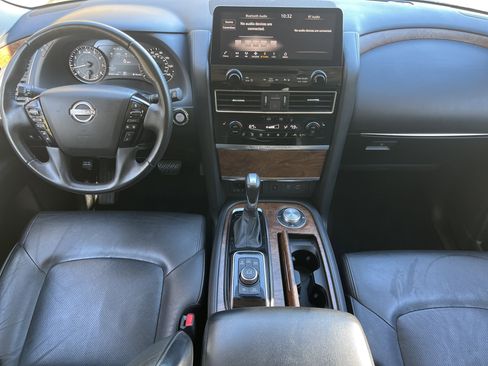 Used 2023 Nissan Armada SL w/ Captain's Chairs Package image 3