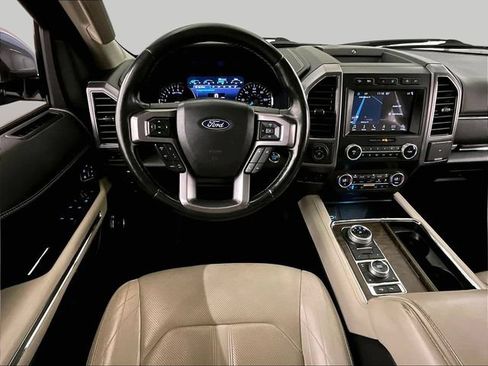 Used 2019 Ford Expedition Max Platinum AWD/4WD image 6