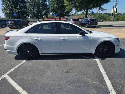 Used 2017 Audi A4 2.0T Prestige w/ Prestige Package AWD/4WD image 7