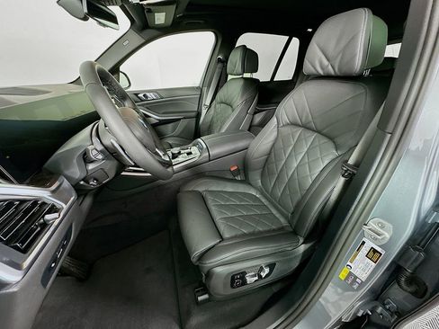 New 2026 BMW X5 xDrive50e w/ Climate Comfort Package image 16