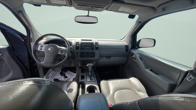 Used 2005 Nissan Frontier LE w/ (X01) Leather Pkg AWD/4WD image 24
