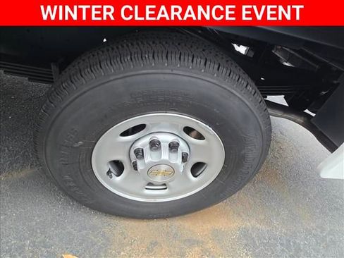 New 2025 Chevrolet Express 3500 Work Van w/ Power Convenience Package image 22