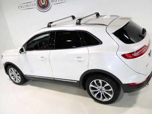 Used 2017 Lincoln MKC Select w/ Lincoln MKC Climate Package image 11