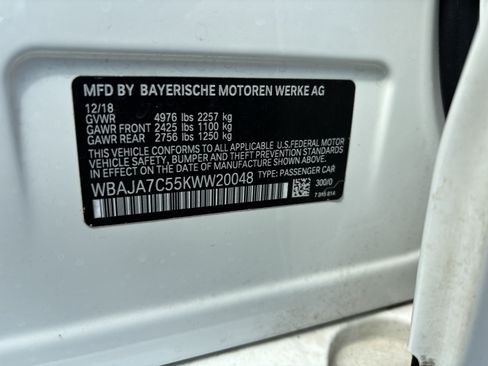 Used 2019 BMW 530i xDrive w/ Convenience Package AWD/4WD image 38