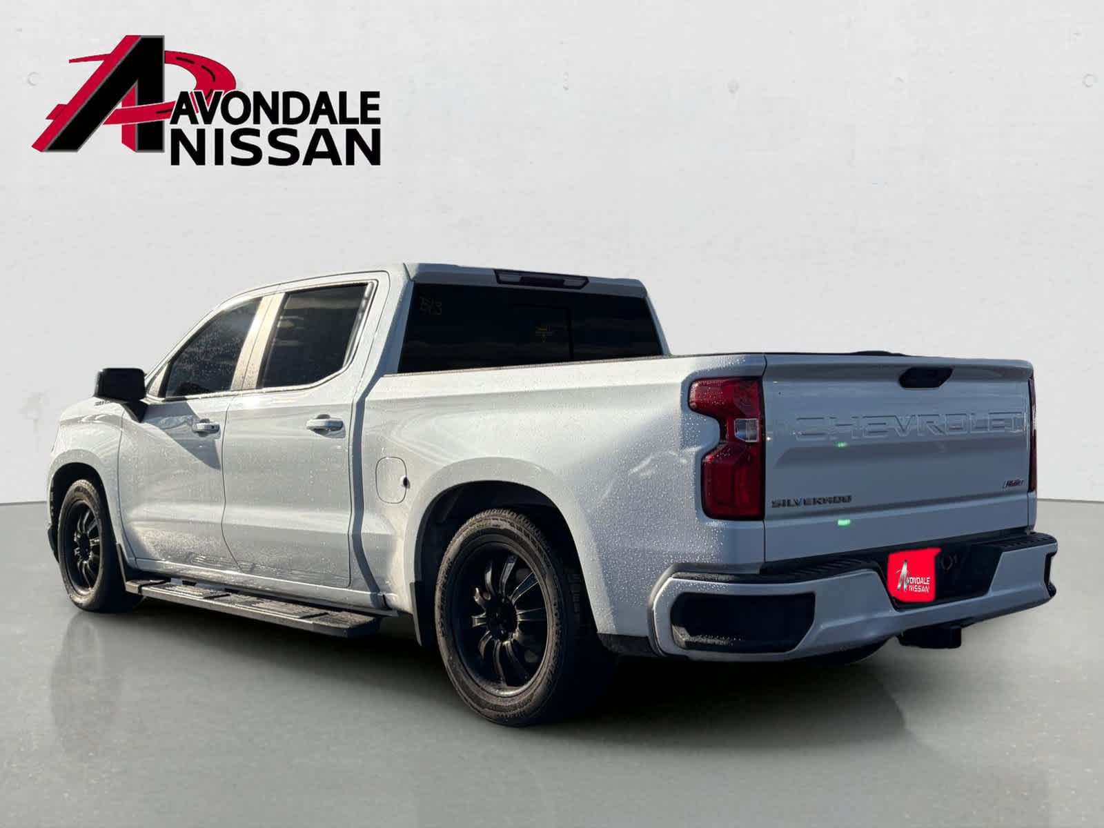 Used 2020 Chevrolet Silverado 1500 RST RWD image 2