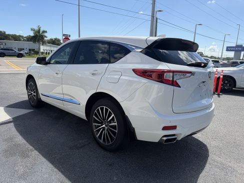 Used 2025 Acura RDX w/ Advance Package AWD/4WD image 5