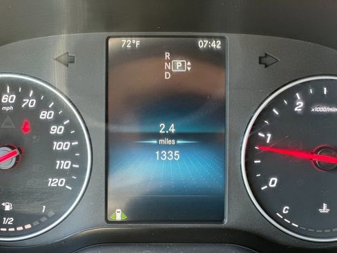 Used 2023 Mercedes-Benz Sprinter 2500 image 25