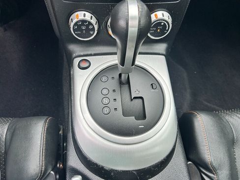 Used 2008 Nissan 350Z Touring RWD image 13