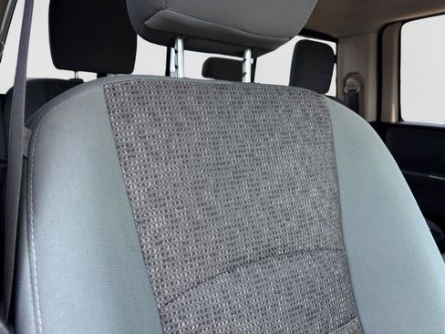 Used 2018 RAM 1500 Big Horn AWD/4WD image 46