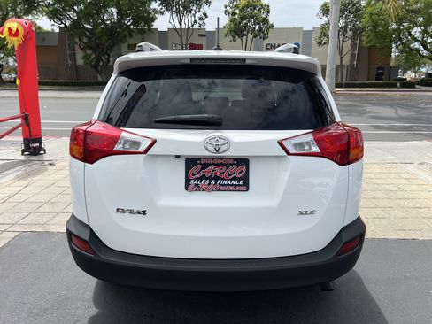 Used 2015 Toyota RAV4 XLE FWD image 7