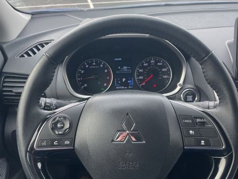 Used 2024 Mitsubishi Eclipse Cross SE image 9