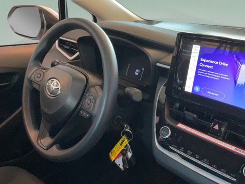 Certified 2026 Toyota Corolla LE FWD image 38