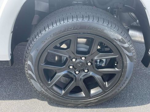 New 2026 RAM 1500 Laramie w/ Night Edition AWD/4WD image 9
