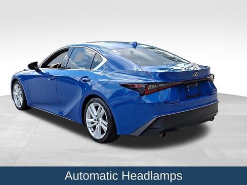 Used 2023 Lexus IS 300 w/ Comfort Package RWD image 5