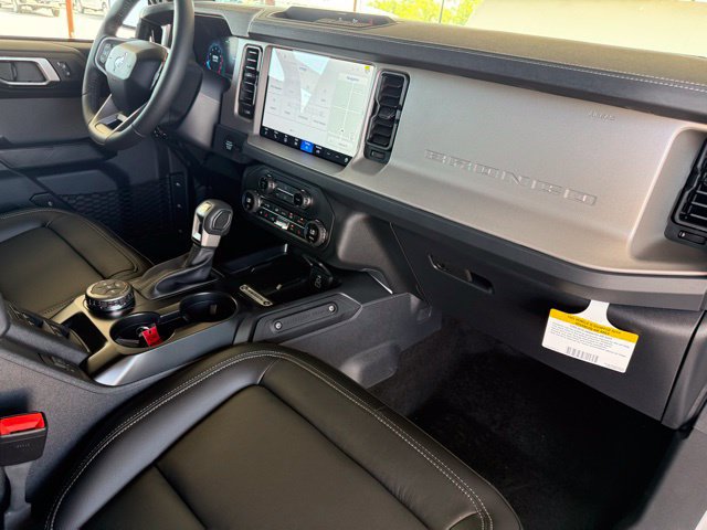 New 2026 Ford Bronco Outer Banks AWD/4WD image 12