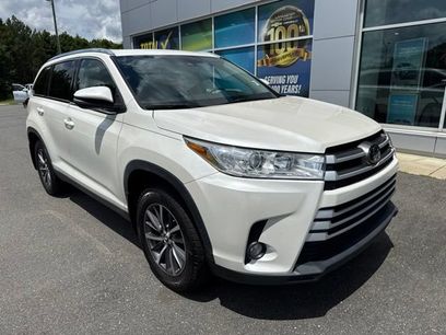 Used 2019 Toyota Highlander XLE