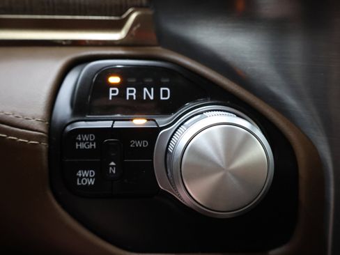 Used 2022 RAM 2500 Limited AWD/4WD image 48