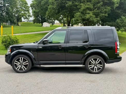 Used 2016 Land Rover LR4 HSE LUX AWD/4WD image 8