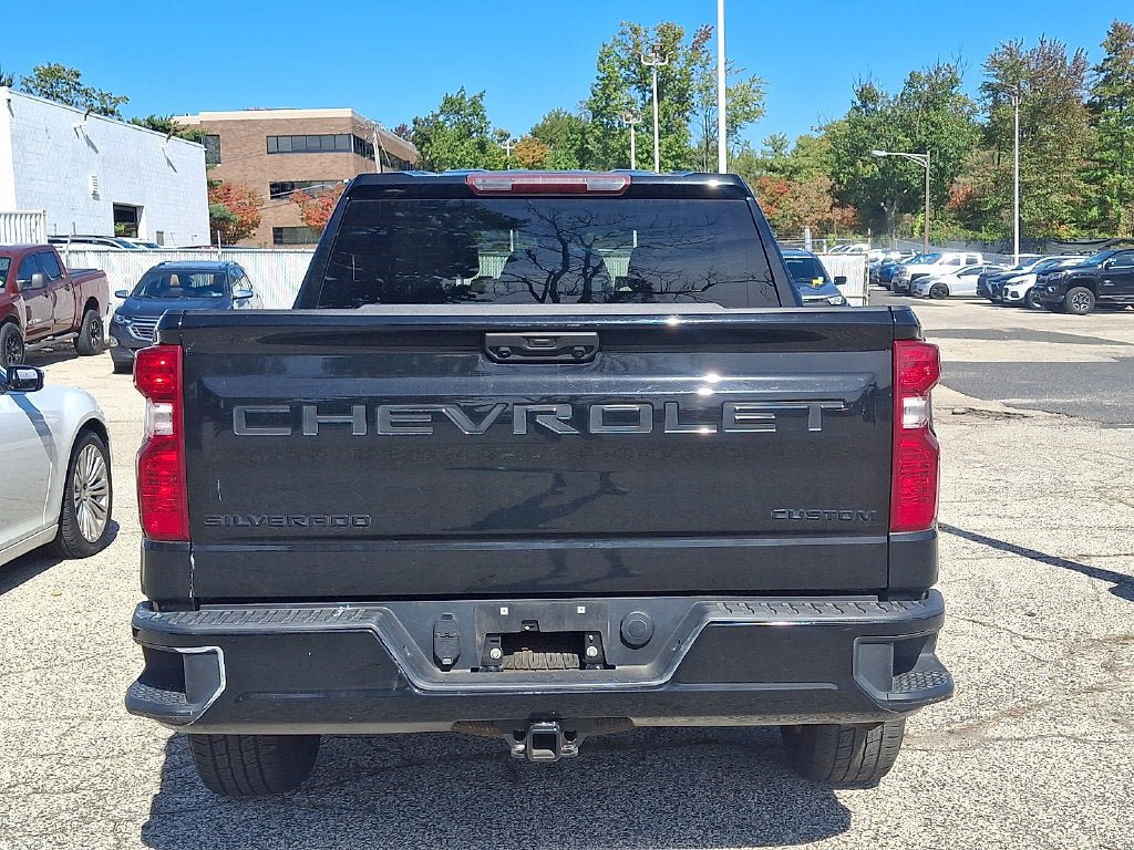 Certified 2023 Chevrolet Silverado 1500 Custom w/ LPO, Dark Essentials Package AWD/4WD image 6
