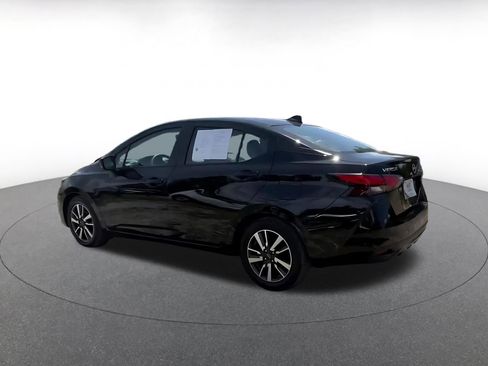 Used 2025 Nissan Versa SV FWD image 11