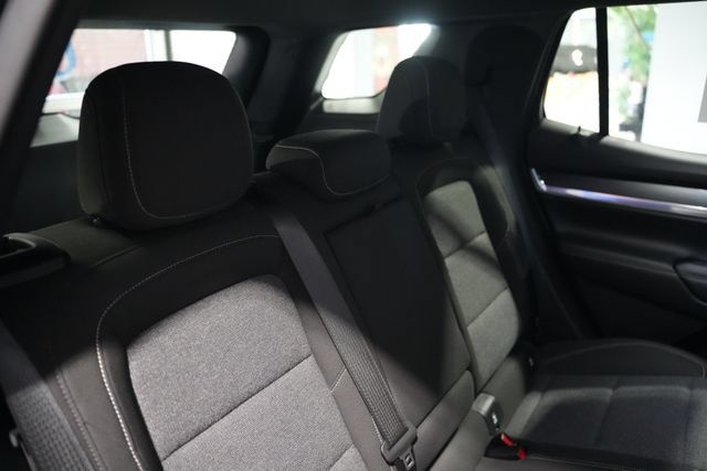 Used 2026 GMC Terrain Elevation AWD/4WD image 17