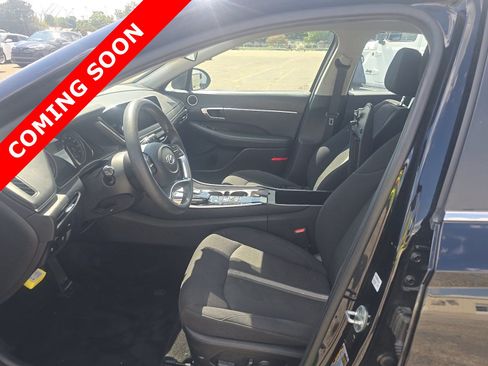 Used 2023 Hyundai Sonata SEL FWD image 6