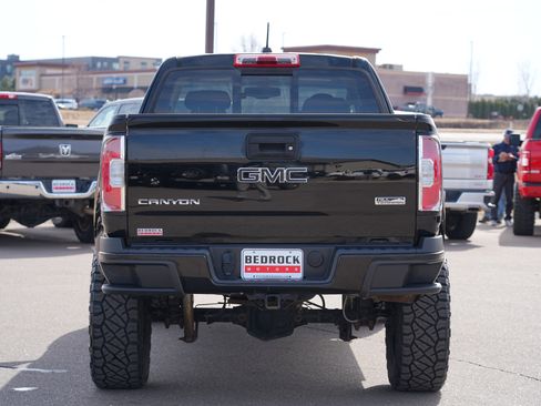 Used 2017 GMC Canyon SLE w/ All Terrain X Package image 4