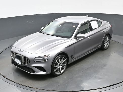 Certified 2024 Genesis G70 2.5T image 35