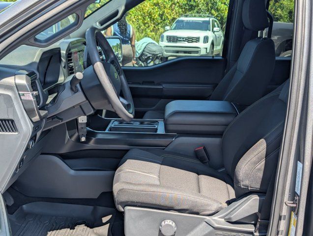 Used 2025 Ford F150 STX AWD/4WD image 13