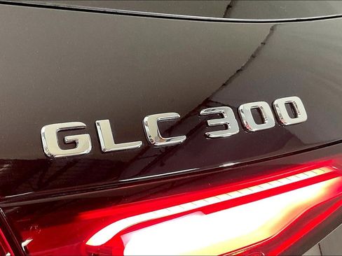 Certified 2026 Mercedes-Benz GLC 300 4MATIC image 24