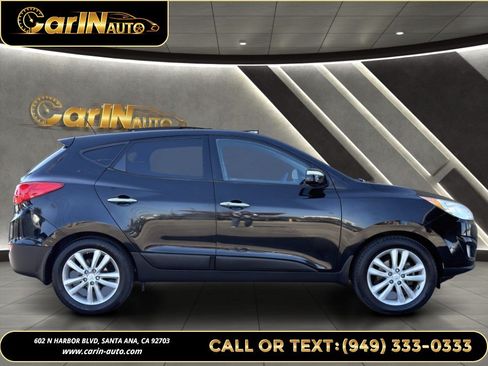 Used 2013 Hyundai Tucson Limited w/ Premium Pkg FWD image 4