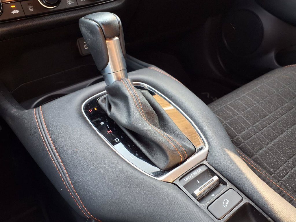 Used 2025 Honda HR-V Sport image 19