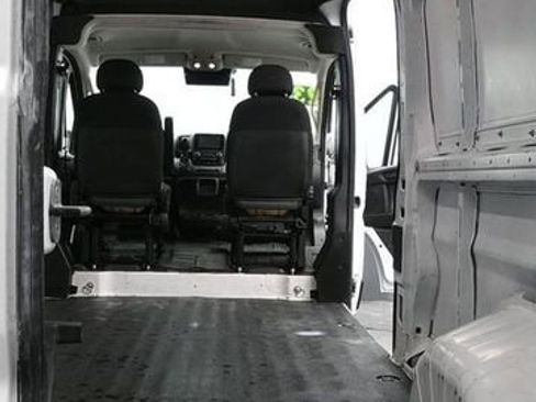 Used 2023 RAM ProMaster 2500 image 11