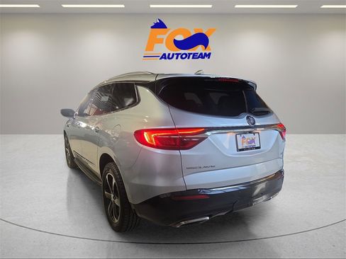 Used 2021 Buick Enclave Essence w/ Sport Touring Edition image 2