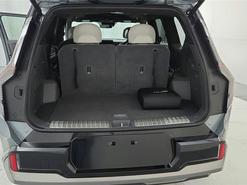 Used 2024 Kia EV9 GT-Line image 20