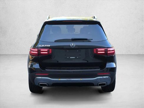 New 2026 Mercedes-Benz GLB 250 image 8