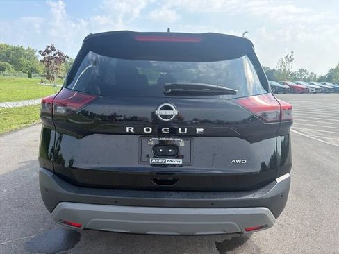 Used 2023 Nissan Rogue S AWD/4WD image 8
